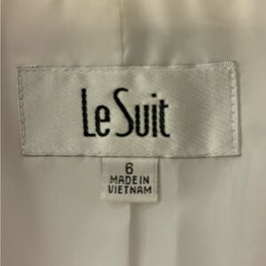 Closet Clean-out Pt: 3